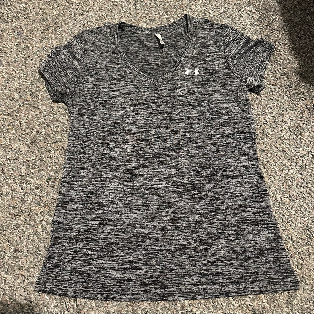 Under Armour V-Neck Tee